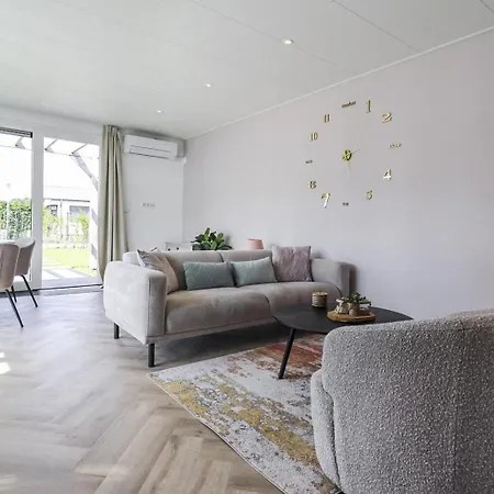 Дом отдыха Eco-lodge 25 *