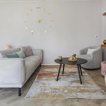 Eco-lodge 25 Holiday home