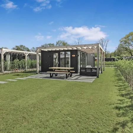 Holiday home Eco-lodge 25 *